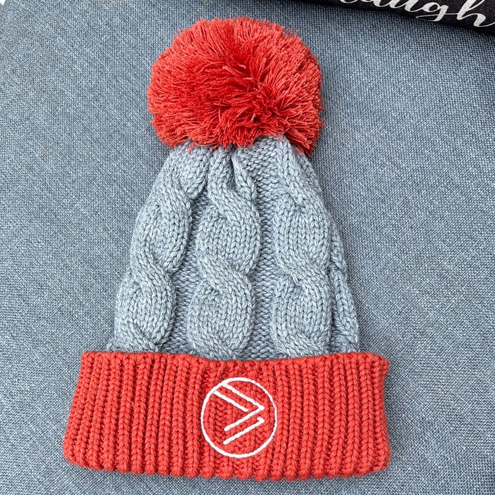 Savvi Burnt Orange and Gray Knit Pom-Pom Beanie